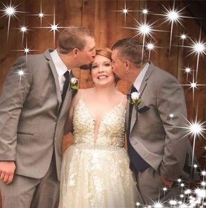 Meet your Posher, Lindsay moser